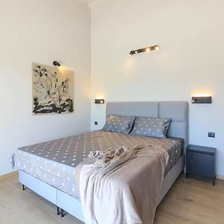Esire With Private Pool Villa