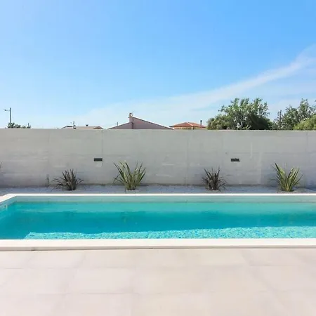 Esire With Private Pool Villa *